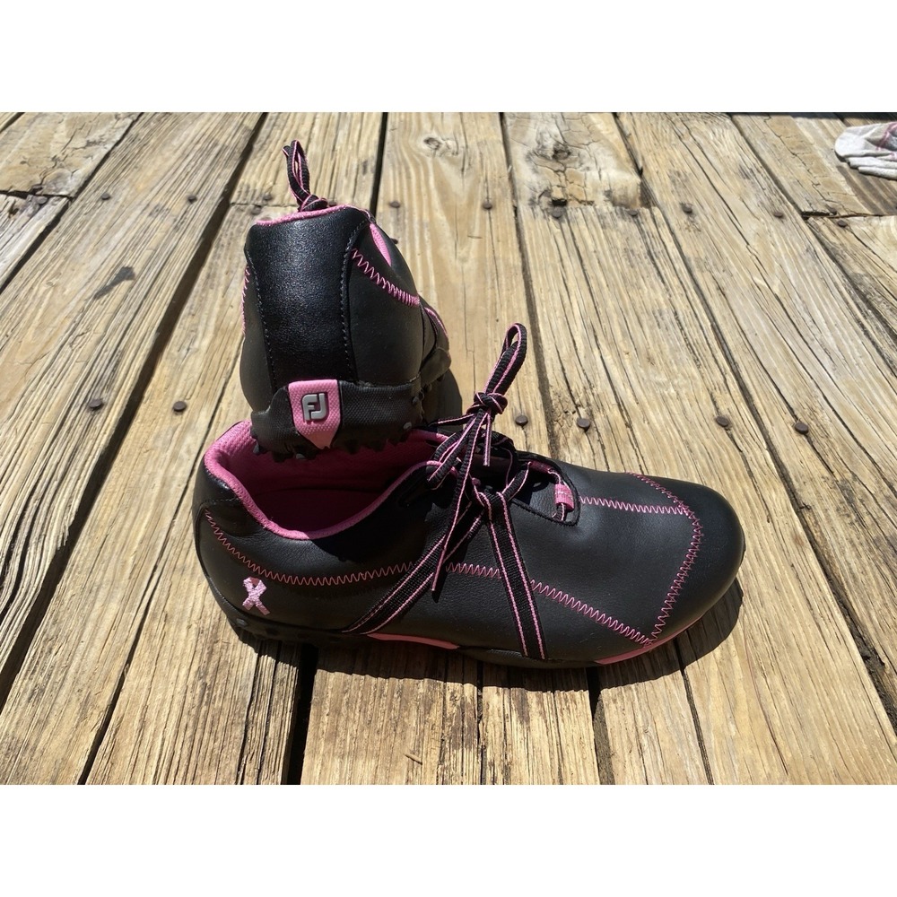FootJoy Women's 9.5M Golf Shoes Project M Breast Cancer Awareness Spikeless